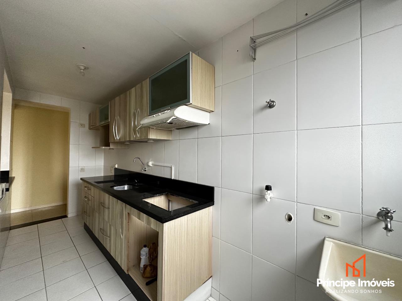 Apartamento para aluguel em Joinville, Boa Vista, 3 quartos: 