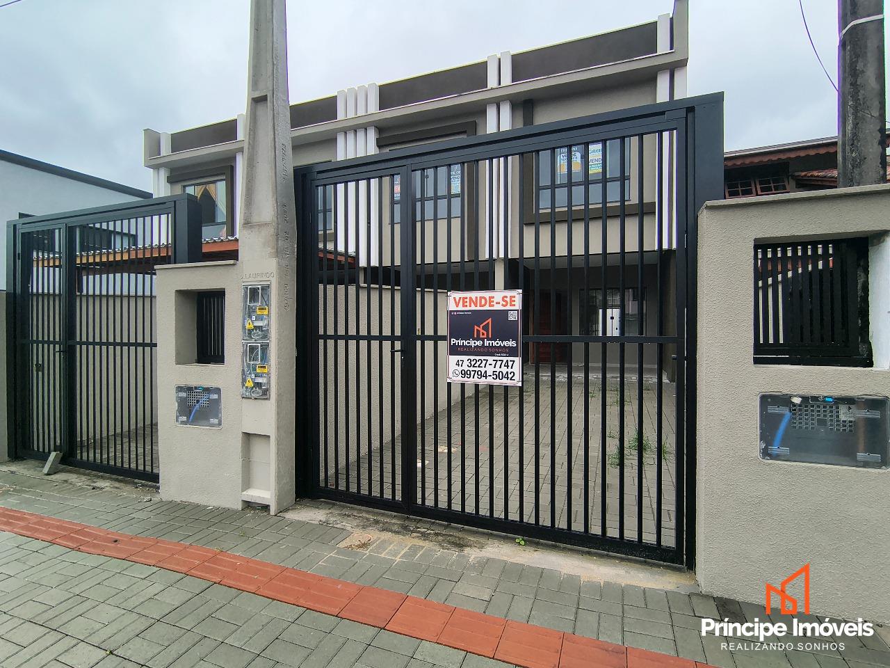 Geminado à venda em Joinville, Costa e Silva, 3 quartos: 