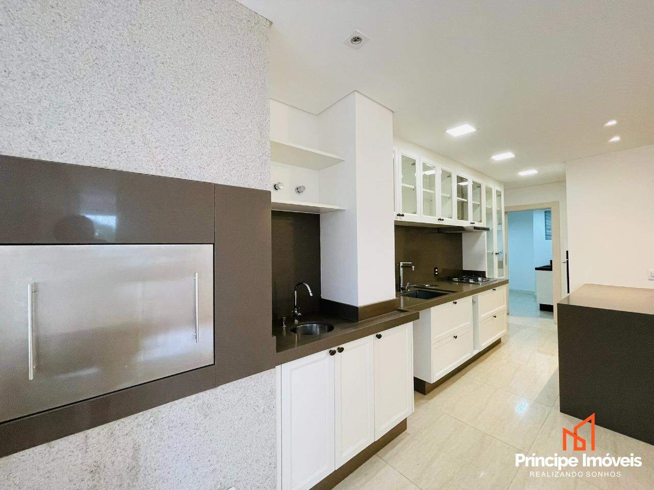 Apartamento à venda em Joinville, Atiradores, 4 quartos: 