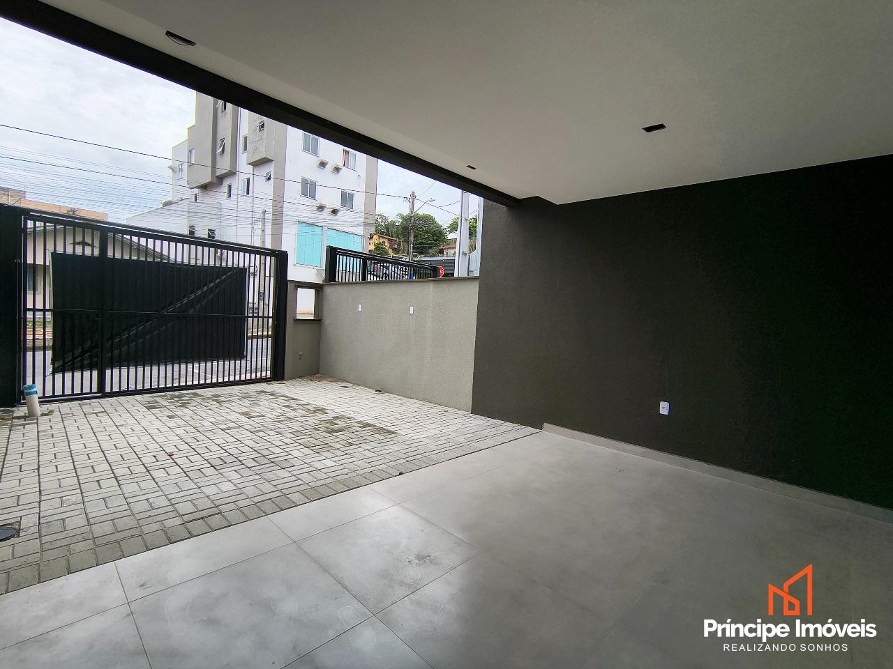 Geminado à venda em Joinville, Saguaçu, 3 quartos: 