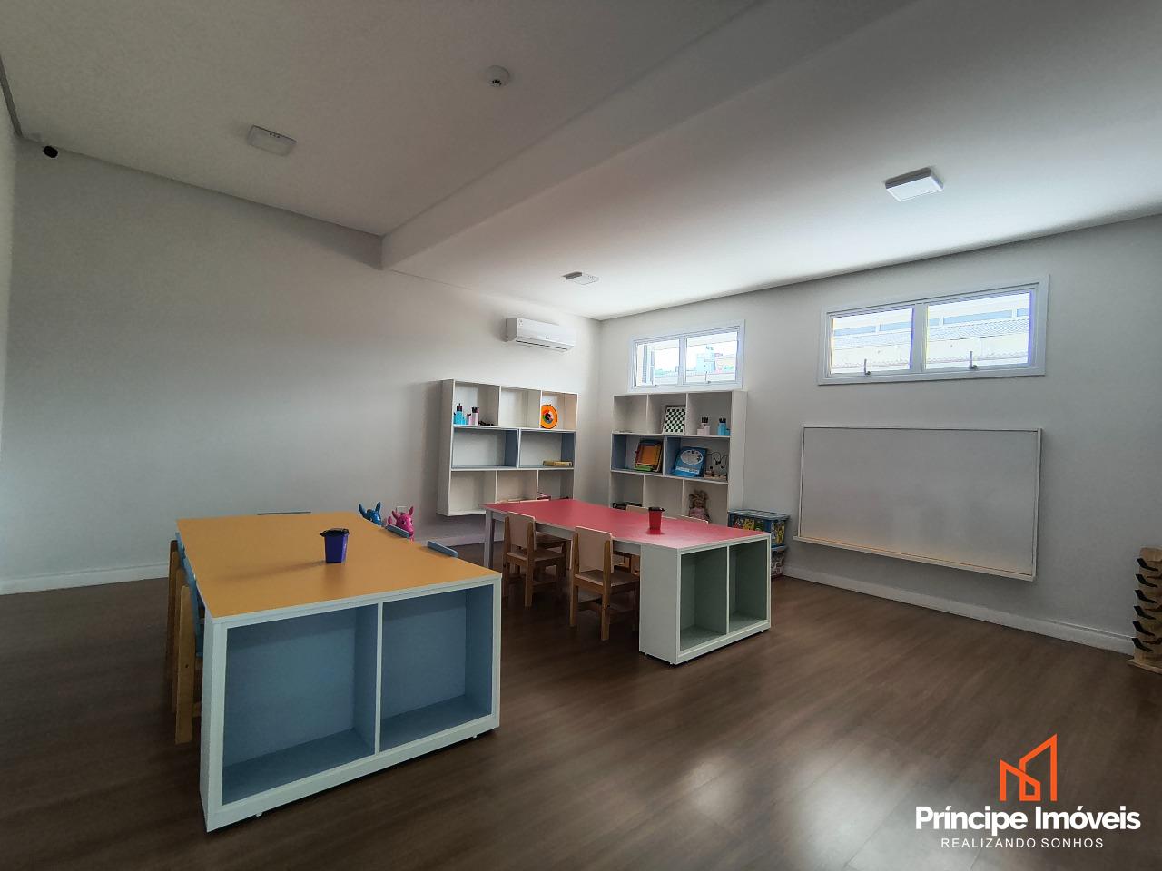 Apartamento à venda em Joinville, Centro, 2 quartos: 