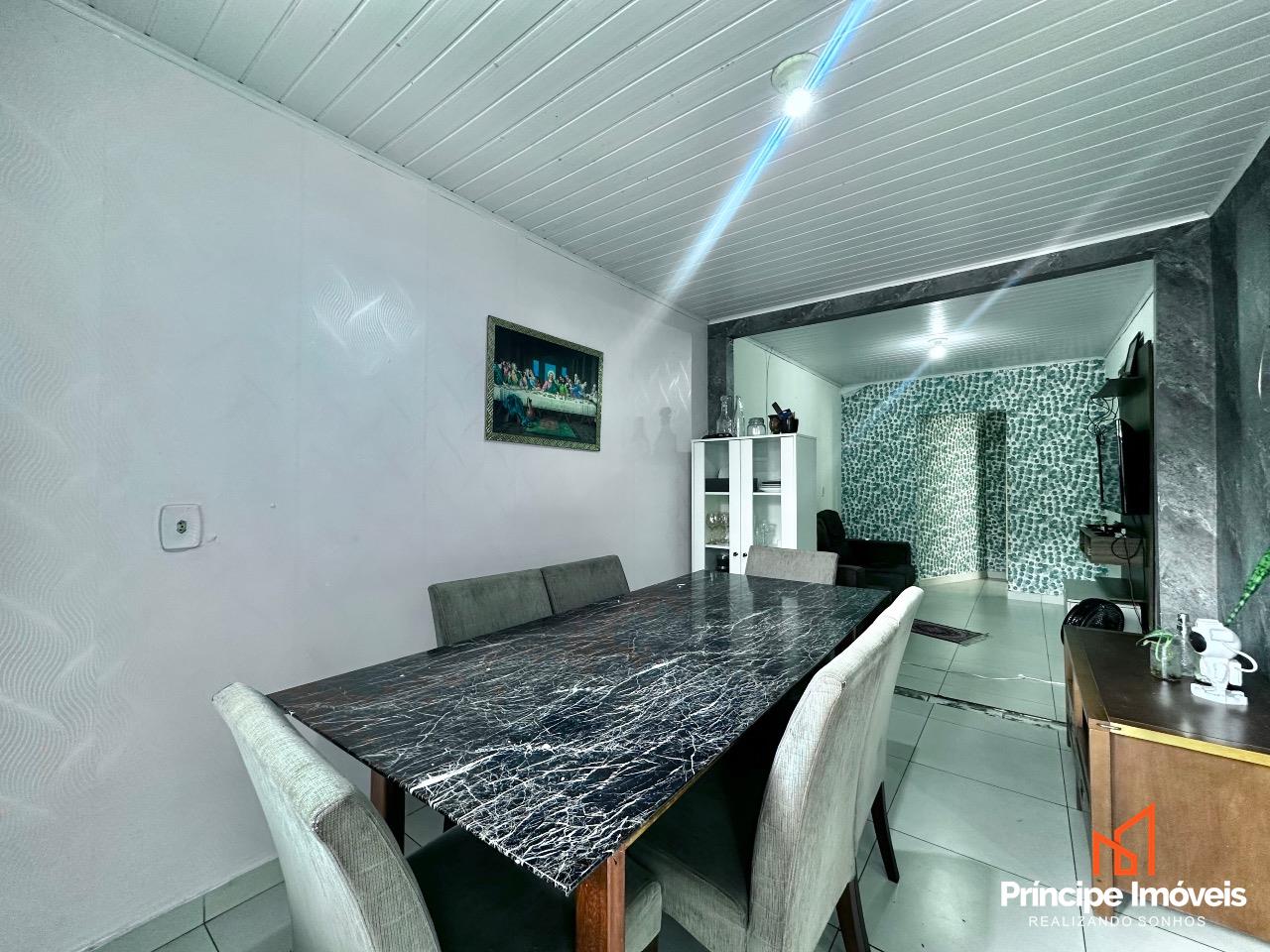 Casa à venda em Joinville, Iririú, 3 quartos: 