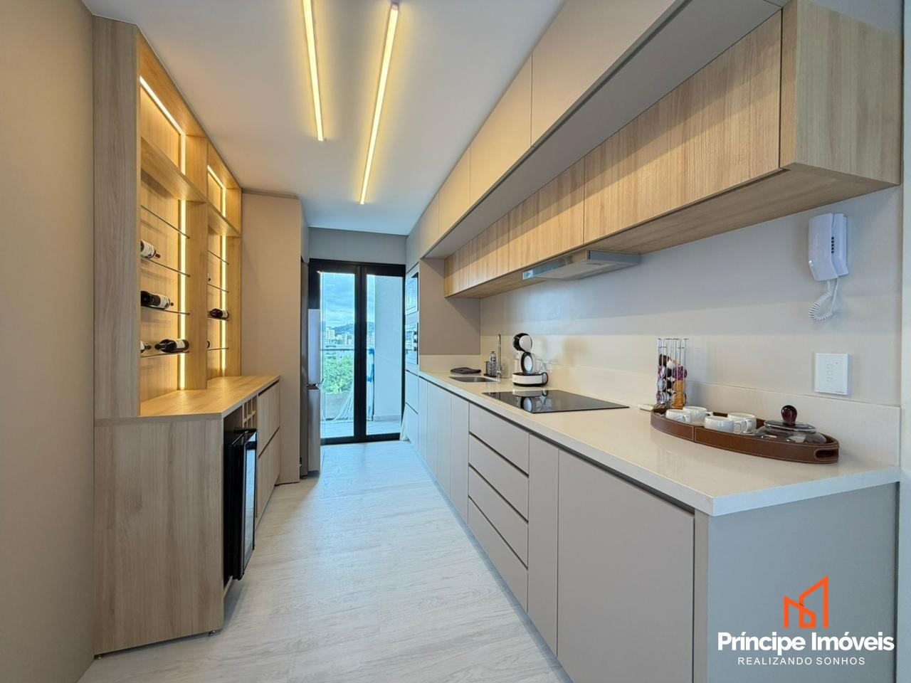 Apartamento à venda em Joinville, Saguaçu, 3 quartos: 