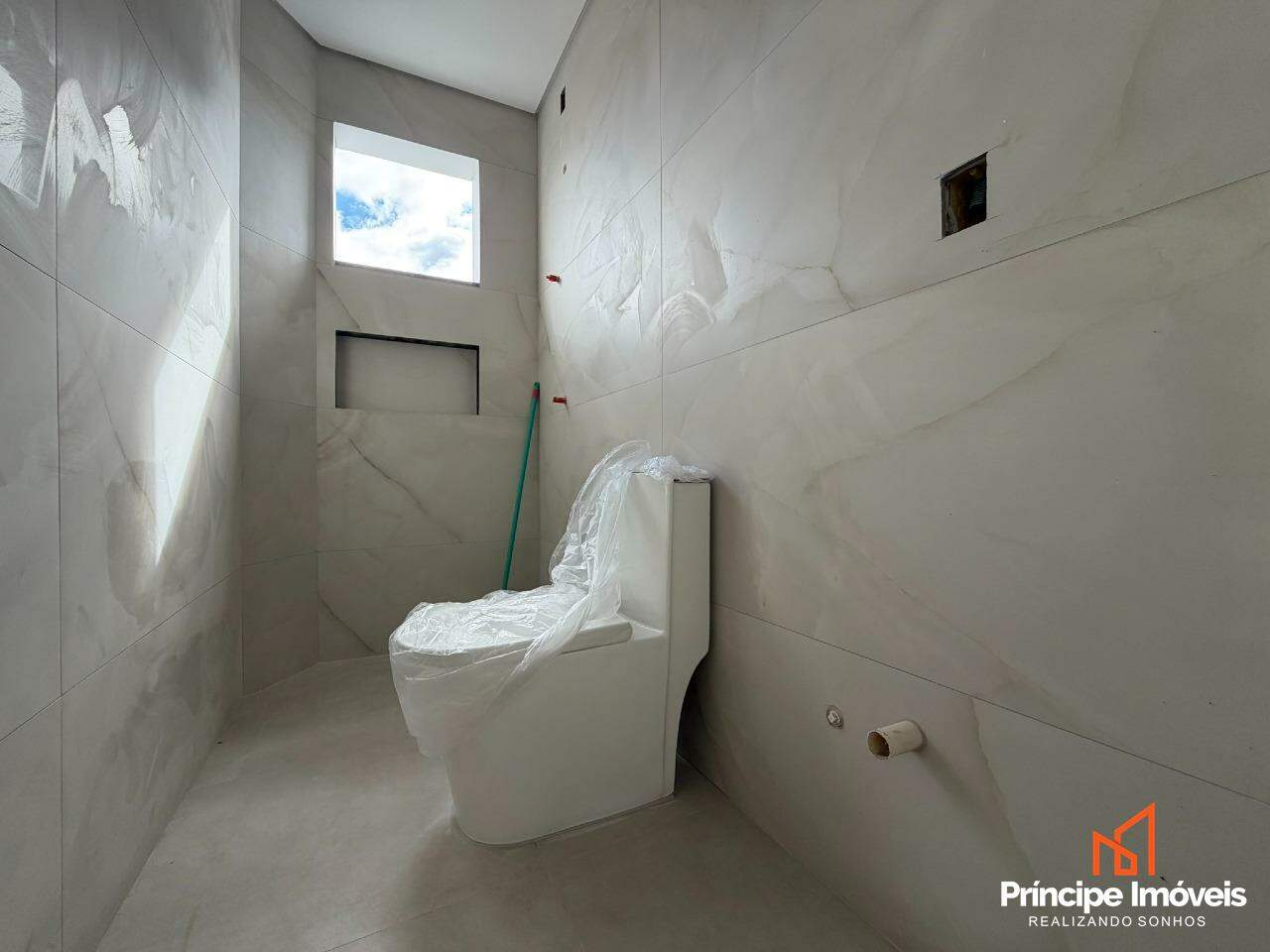 Apartamento à venda em Joinville, Iririú, 2 quartos: 