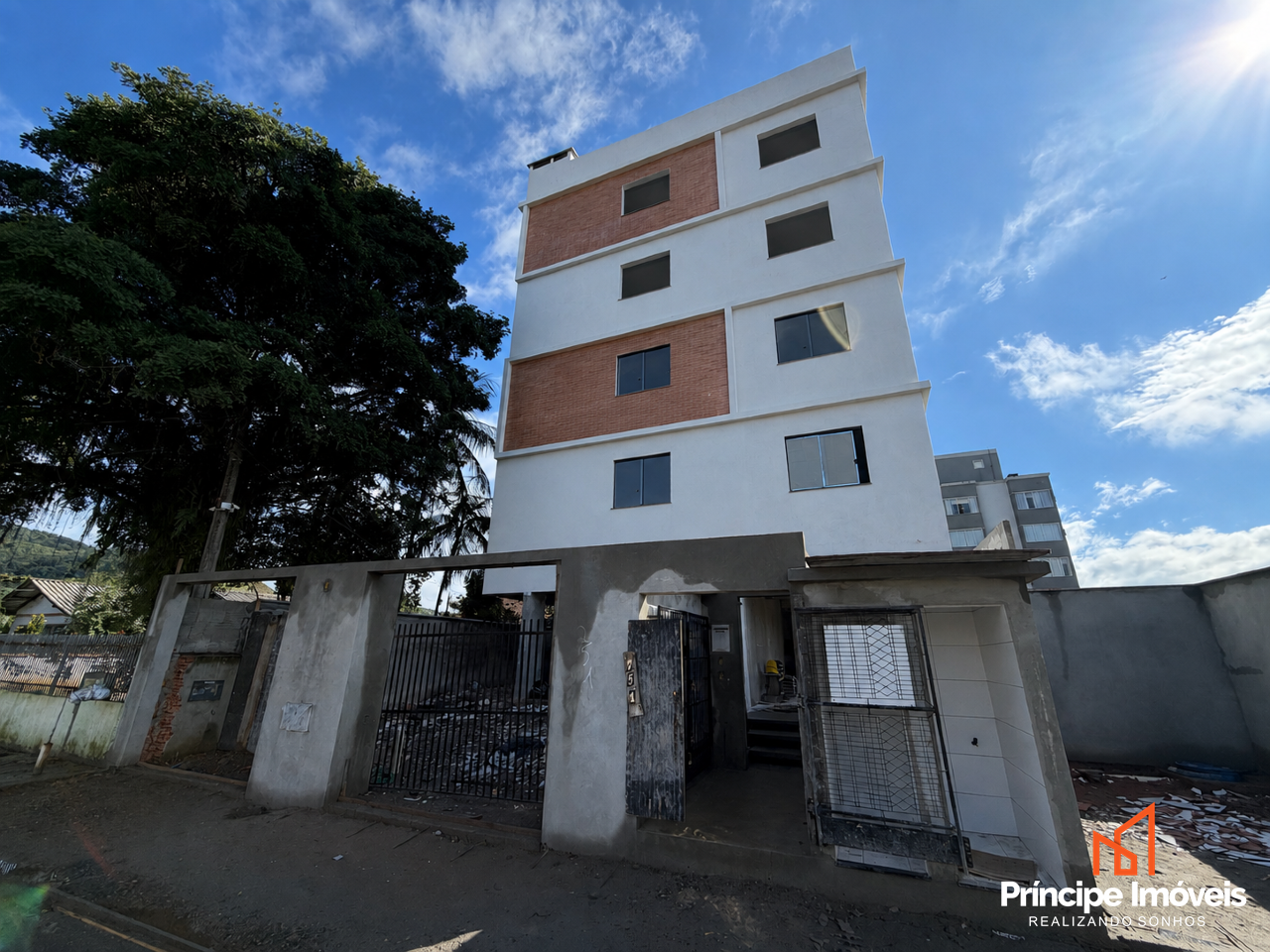 Apartamento à venda em Joinville, Iririú, 2 quartos: 