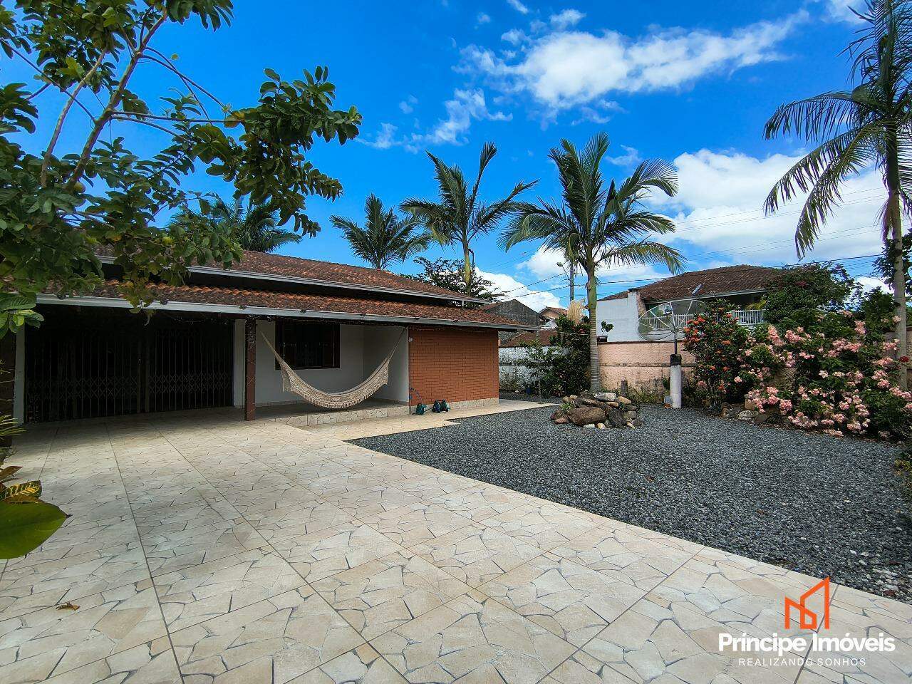 Casa à venda em Joinville, Boa Vista, 3 quartos: 