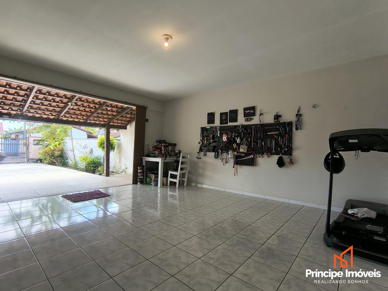 Casa à venda em Joinville, Boa Vista, 3 quartos: 