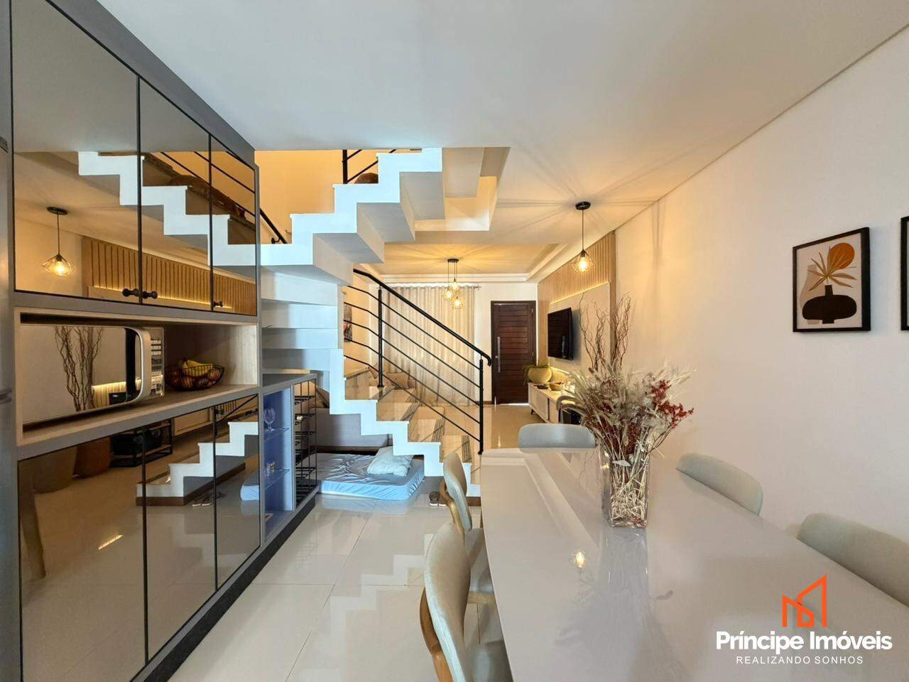 Geminado à venda em Joinville, Saguaçu, 2 quartos: 