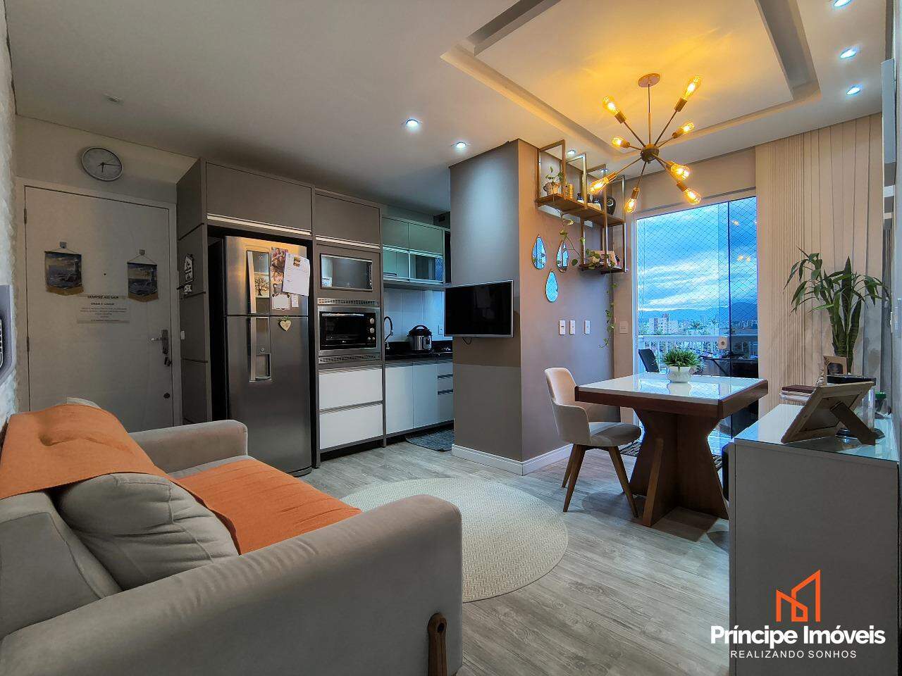 Apartamento à venda em Joinville, Guanabara, 2 quartos: 