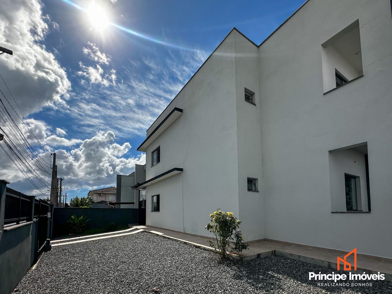 Geminado à venda em Joinville, Boa Vista, 3 quartos: 