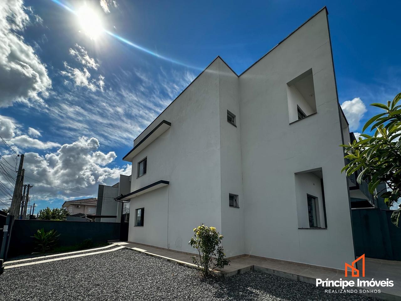 Geminado à venda em Joinville, Boa Vista, 3 quartos: 