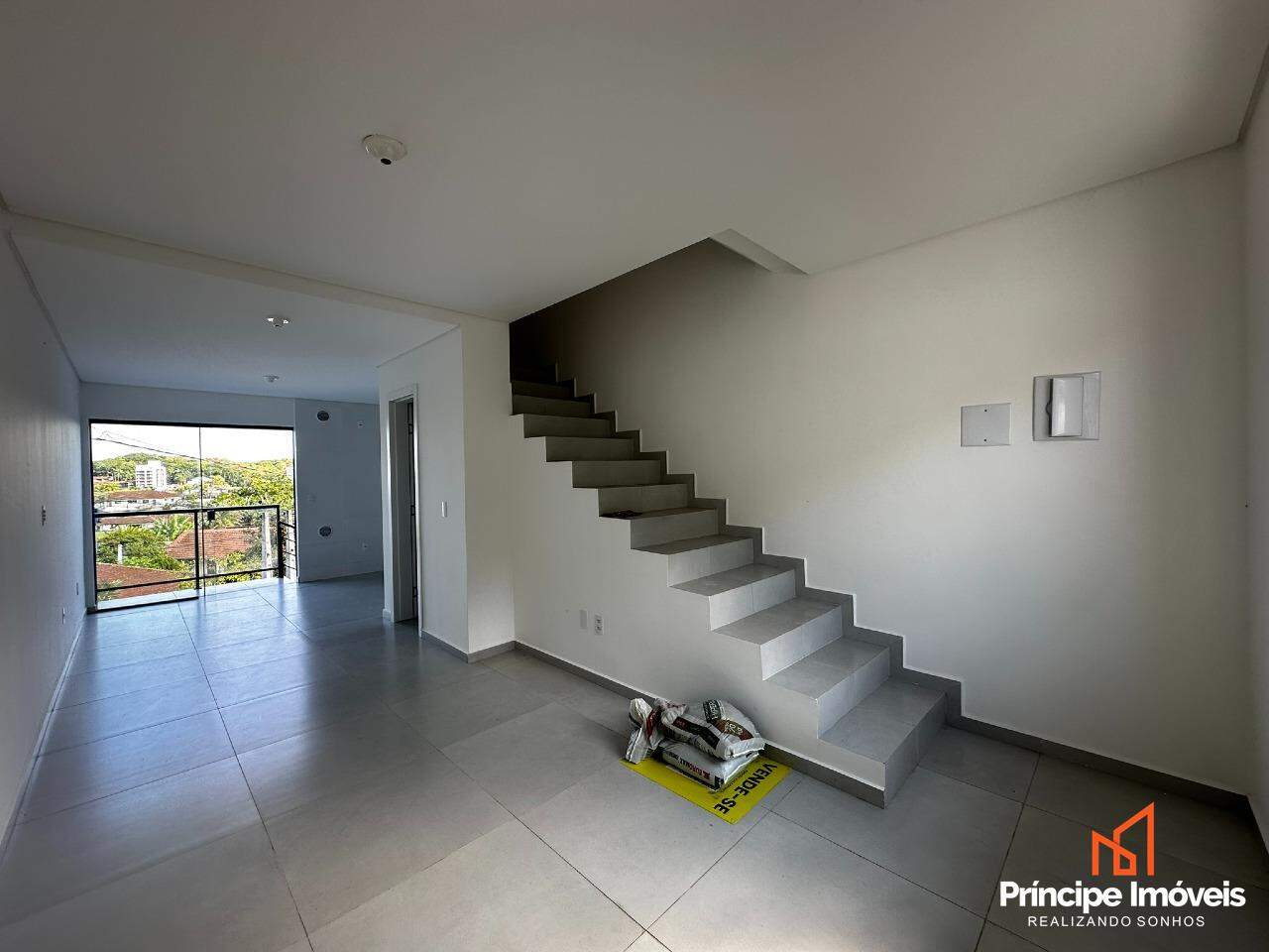 Geminado à venda em Joinville, Anita Garibaldi, 2 quartos: 