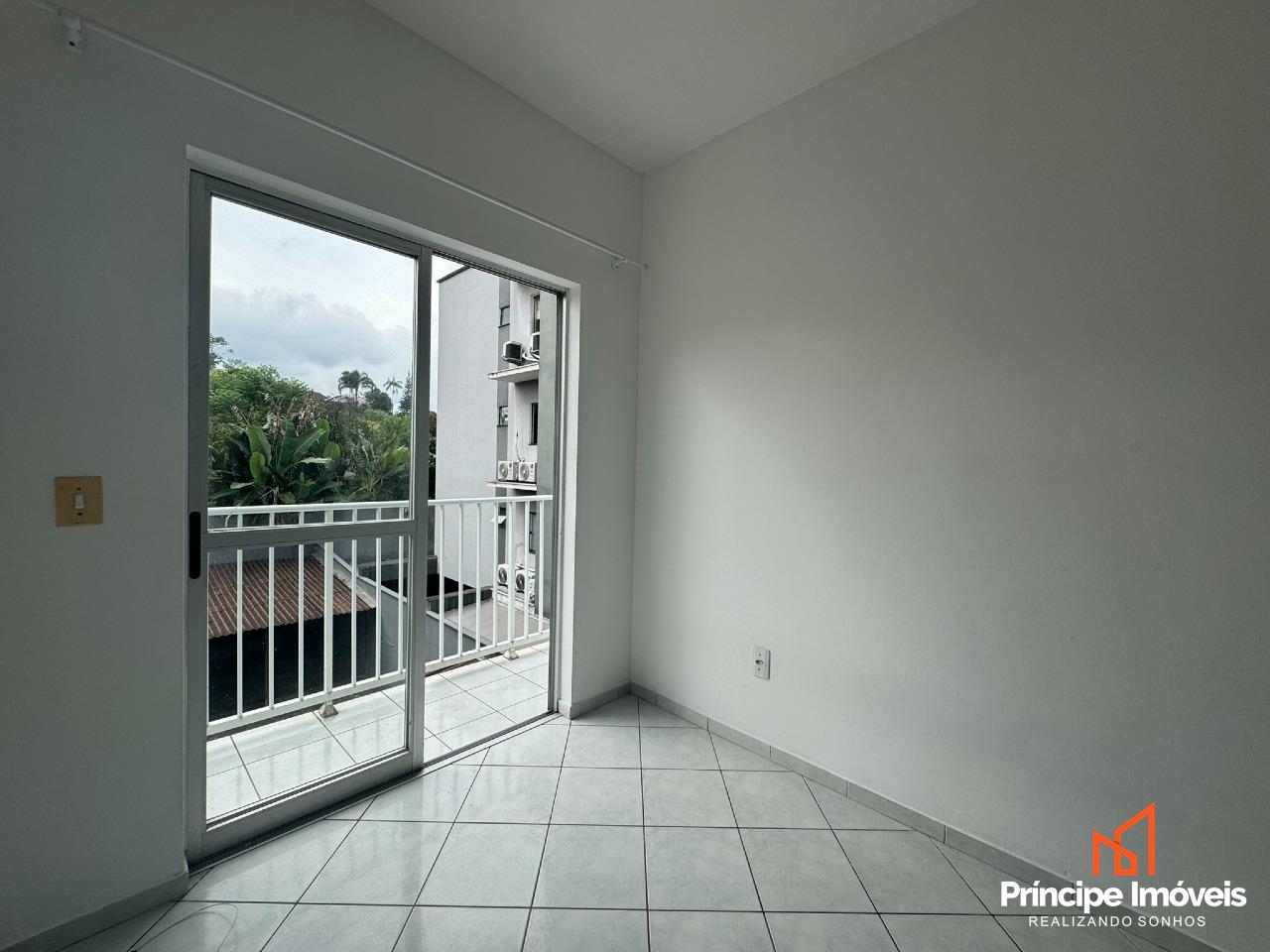 Apartamento para aluguel em Joinville, Costa e Silva, 2 quartos: 