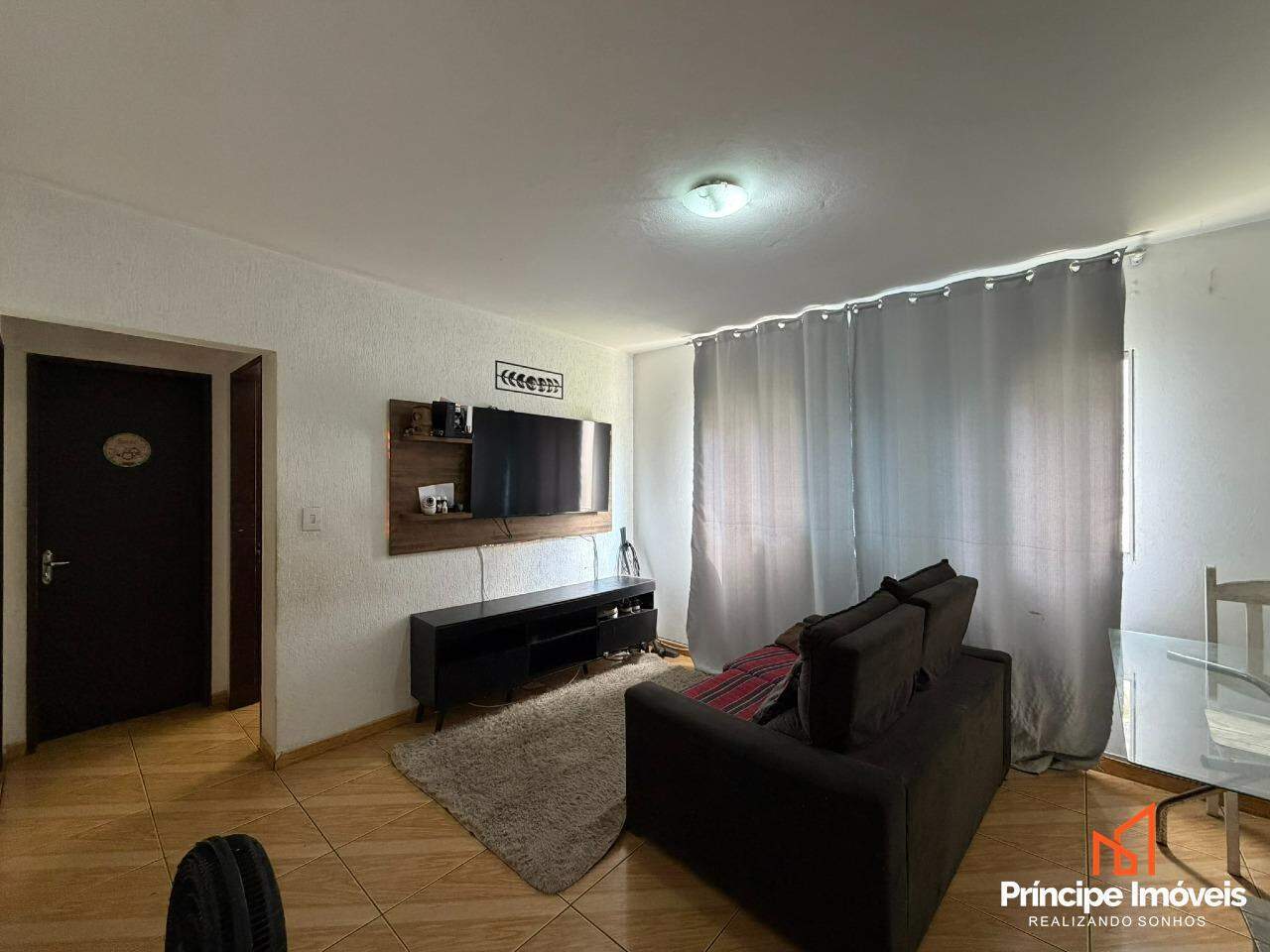 Apartamento à venda em Joinville, Guanabara, 2 quartos: 