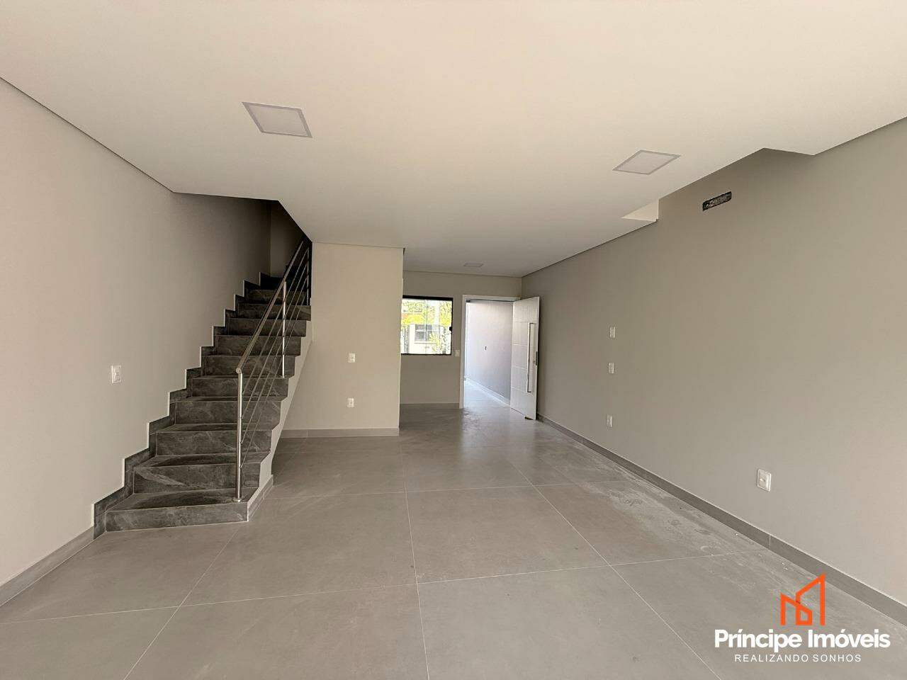 Geminado à venda em Joinville, Glória, 3 quartos: 