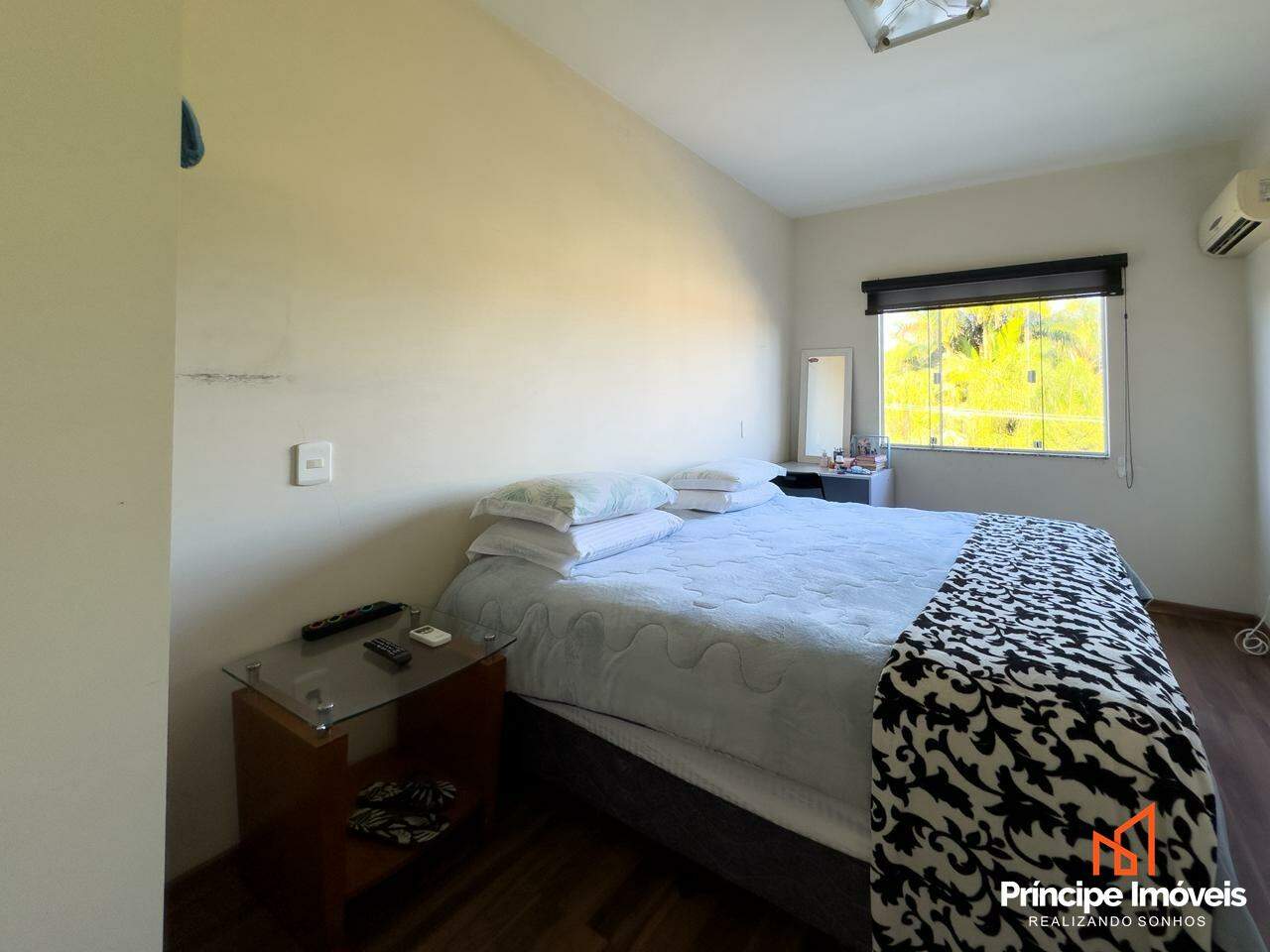 Casa à venda em Joinville, Atiradores, 3 quartos: 