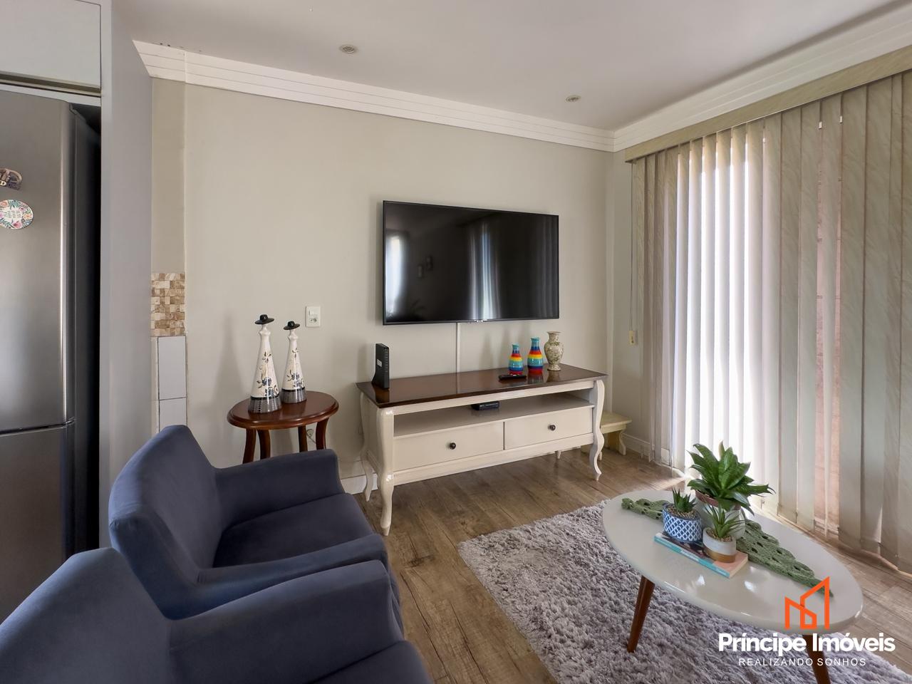 Casa à venda em Joinville, Boa Vista, 2 quartos: 