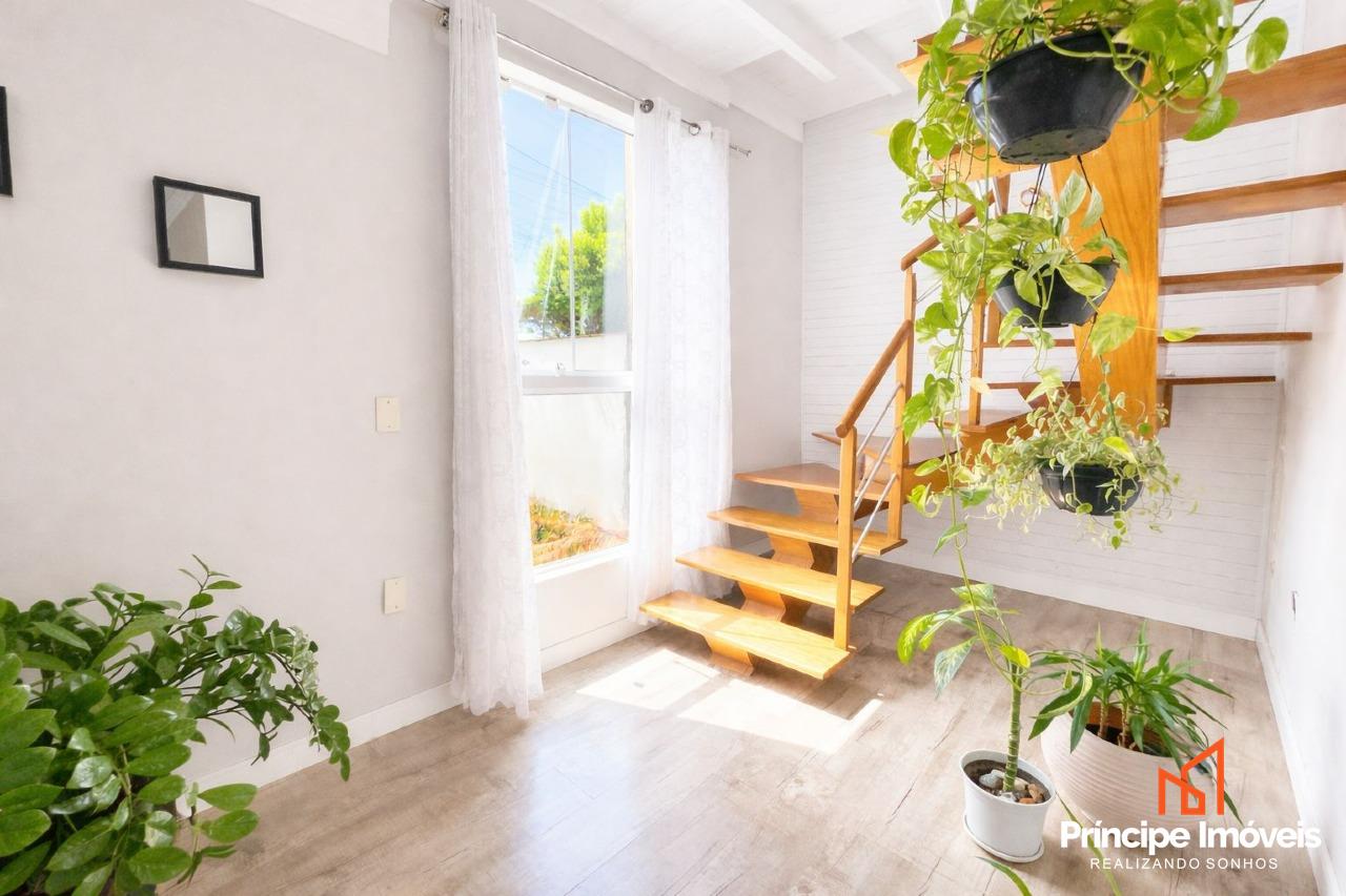 Casa à venda em Joinville, Boa Vista, 2 quartos: 