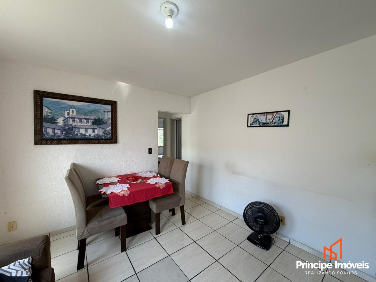 Apartamento à venda em Joinville, Guanabara, 2 quartos: 