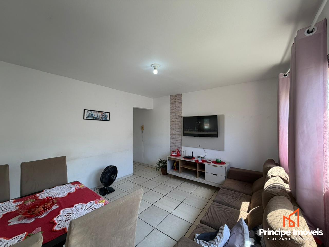 Apartamento à venda em Joinville, Guanabara, 2 quartos: 