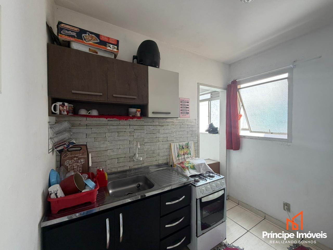 Apartamento à venda em Joinville, Guanabara, 2 quartos: 