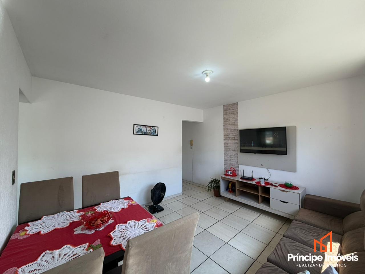 Apartamento à venda em Joinville, Guanabara, 2 quartos: 