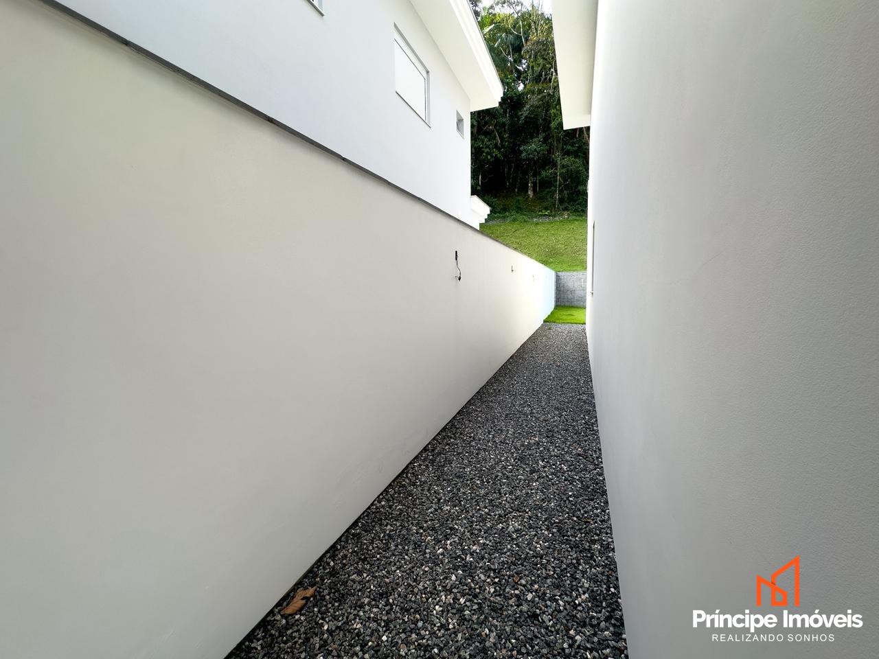 Geminado à venda em Joinville, América, 4 quartos: 