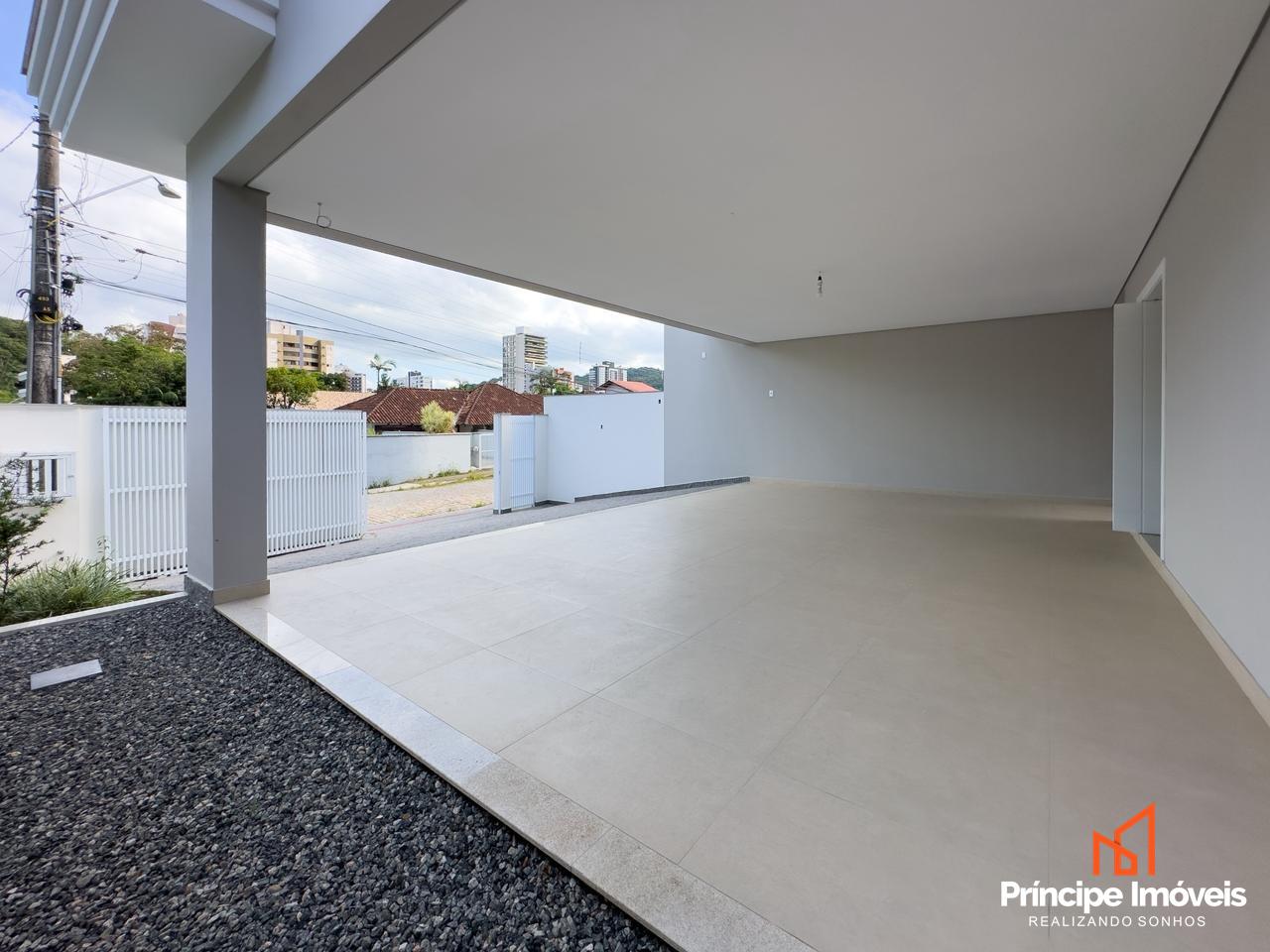 Geminado à venda em Joinville, América, 4 quartos: 