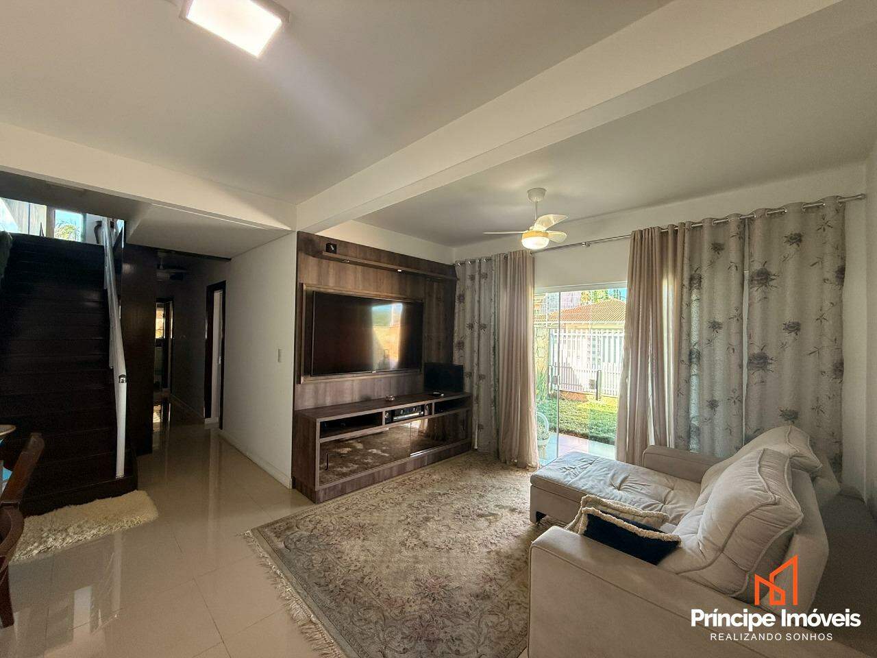 Casa à venda em Joinville, Anita Garibaldi, 3 quartos: 