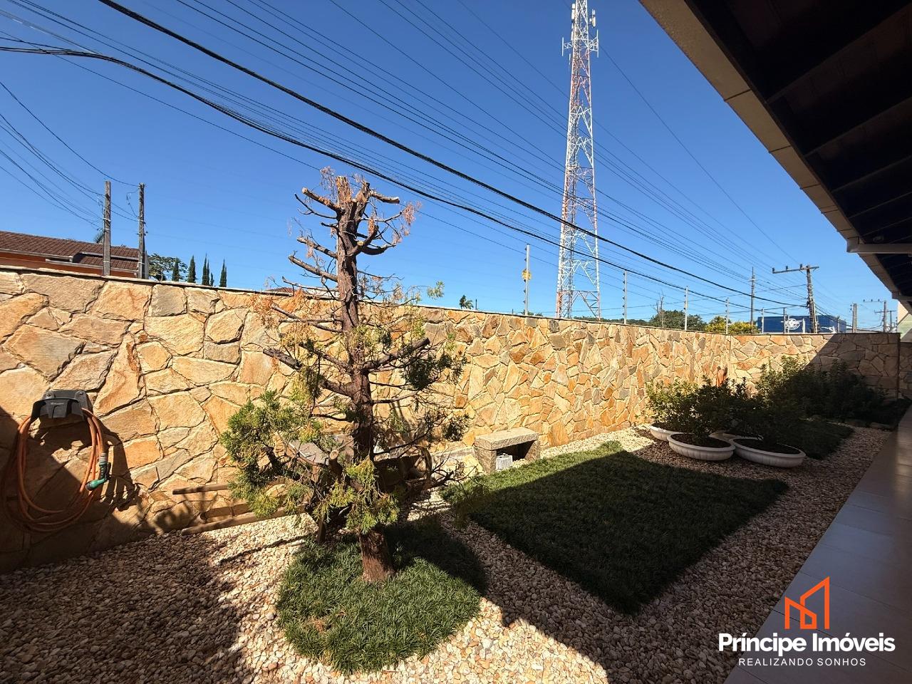 Casa à venda em Joinville, Anita Garibaldi, 3 quartos: 