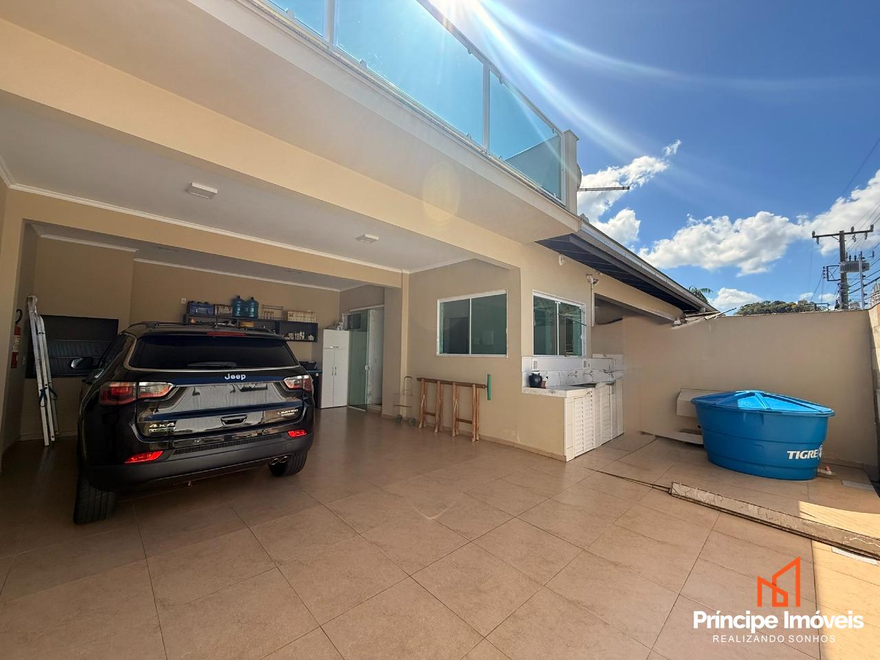 Casa à venda em Joinville, Anita Garibaldi, 3 quartos: 