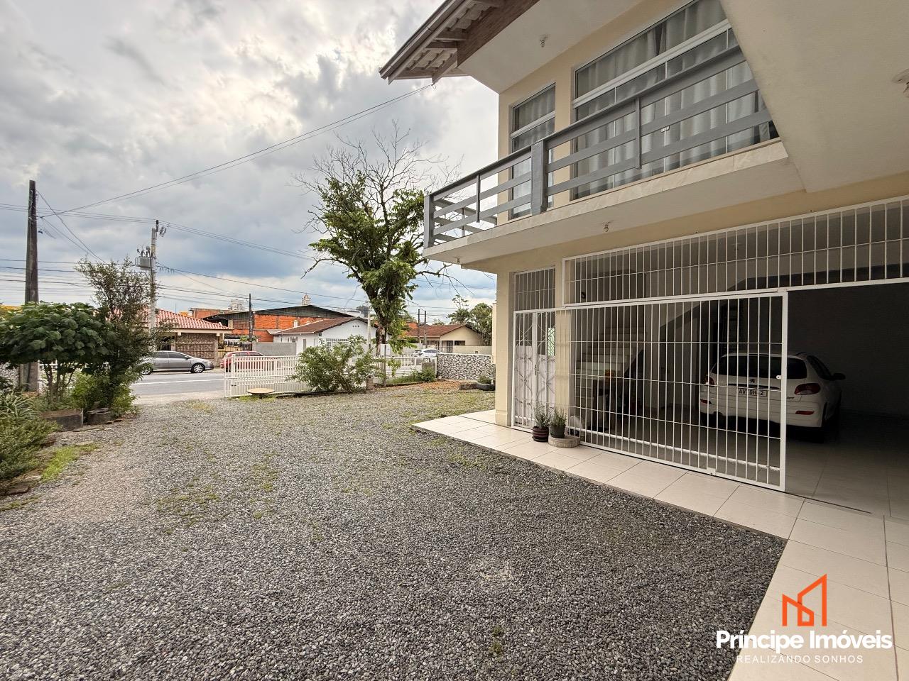 Casa à venda em Joinville, Bucarein, 3 quartos: 