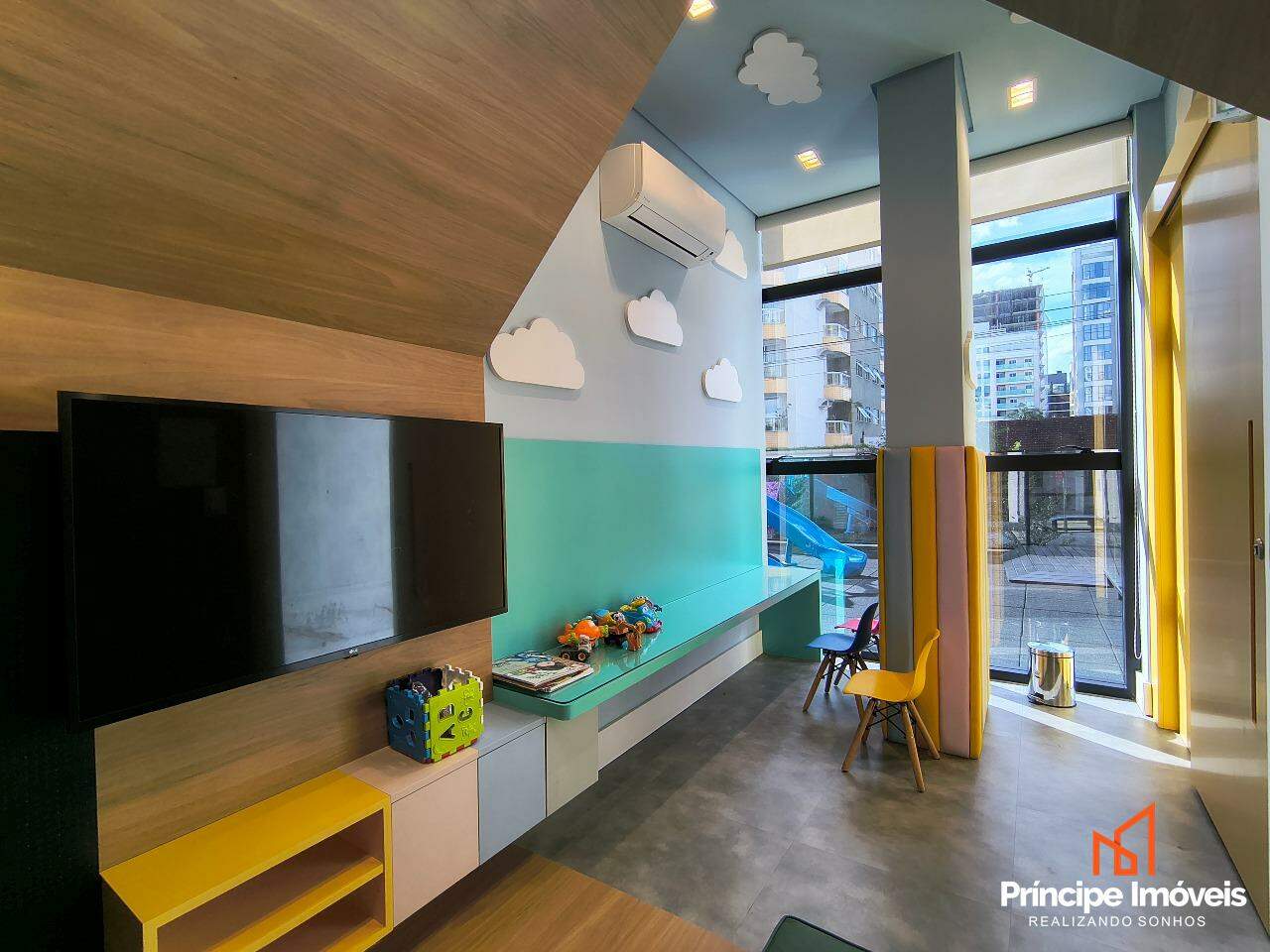 Apartamento à venda em Joinville, América, 4 quartos: 