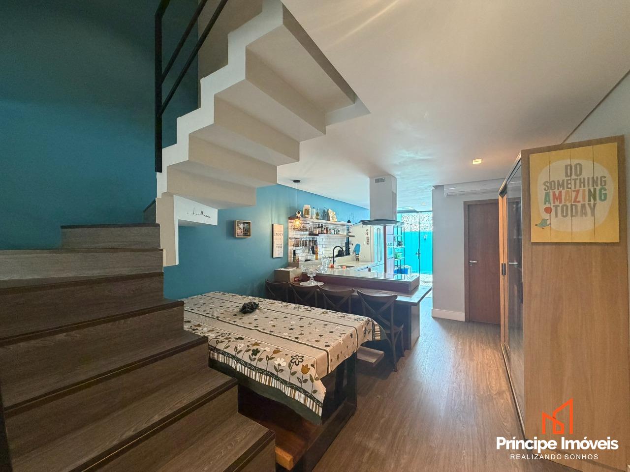 Geminado à venda em Joinville, Saguaçu, 3 quartos: 