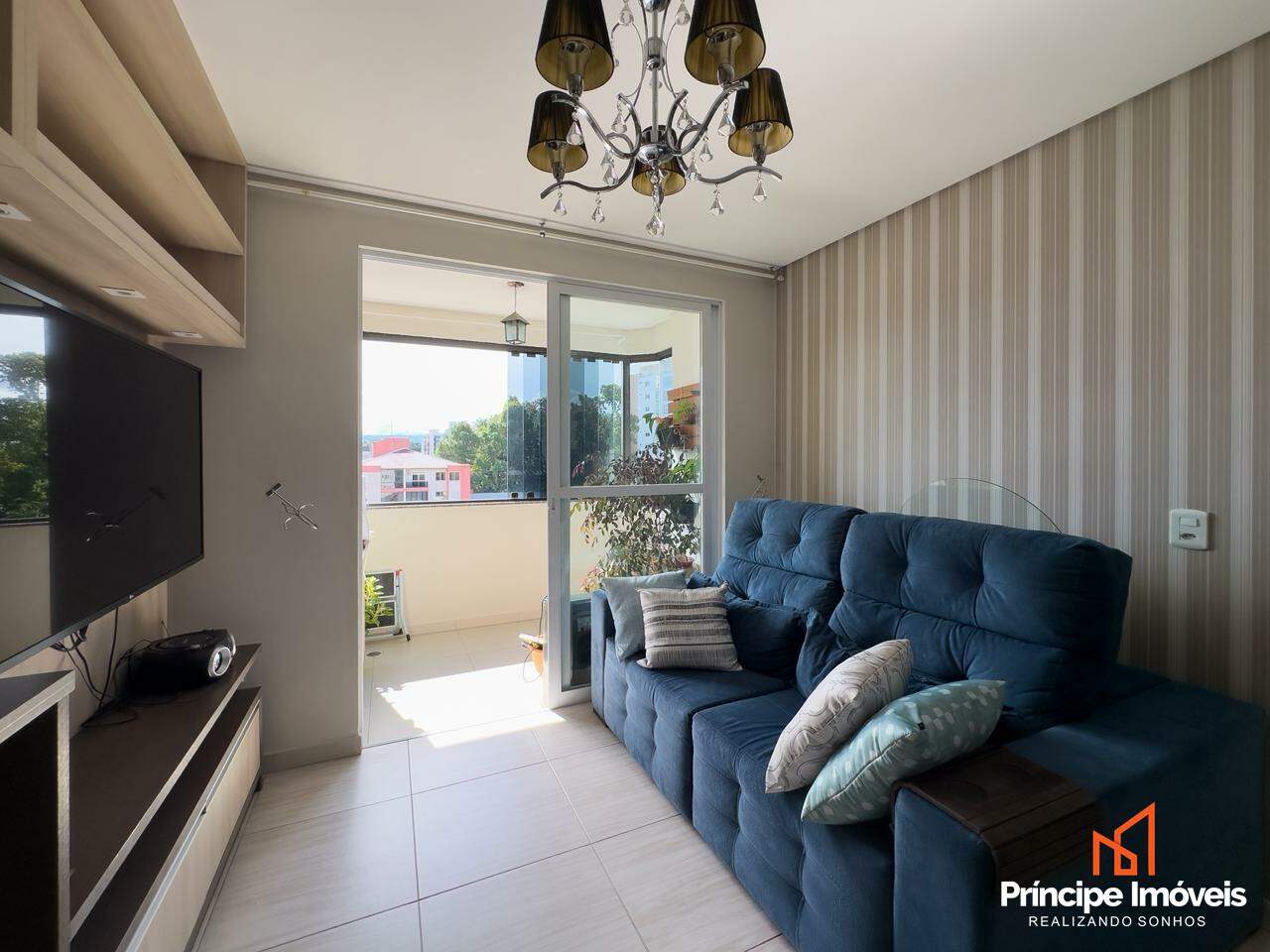 Apartamento à venda em Joinville, Centro, 3 quartos: 