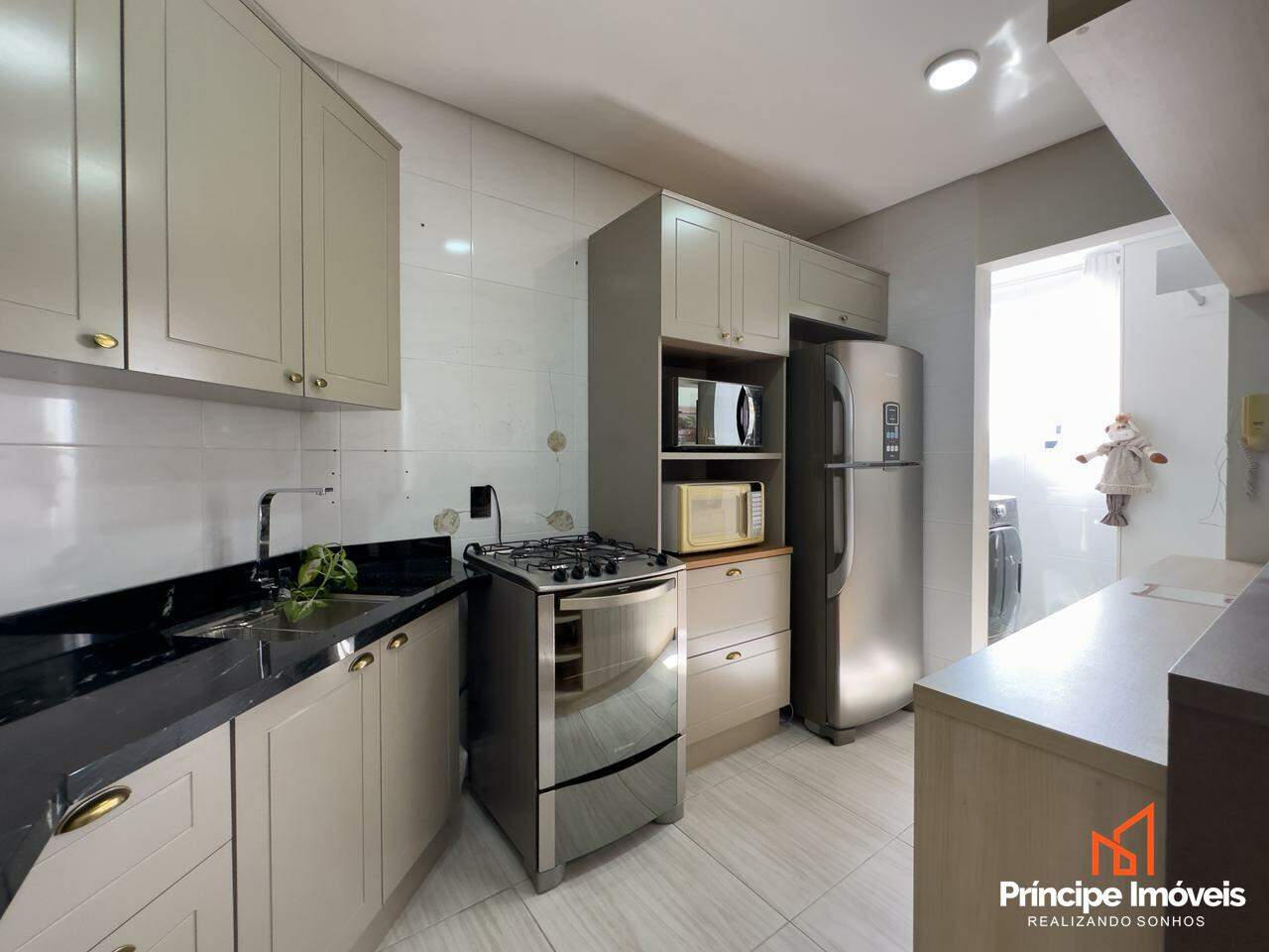 Apartamento à venda em Joinville, Centro, 3 quartos: 