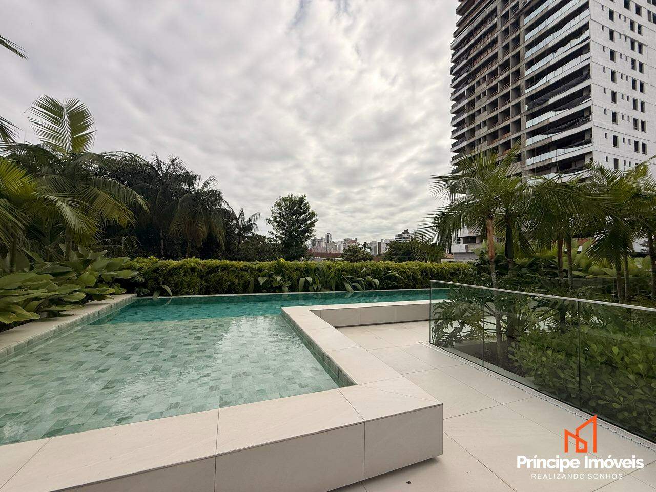 Apartamento à venda em Joinville, Anita Garibaldi, 4 quartos: 