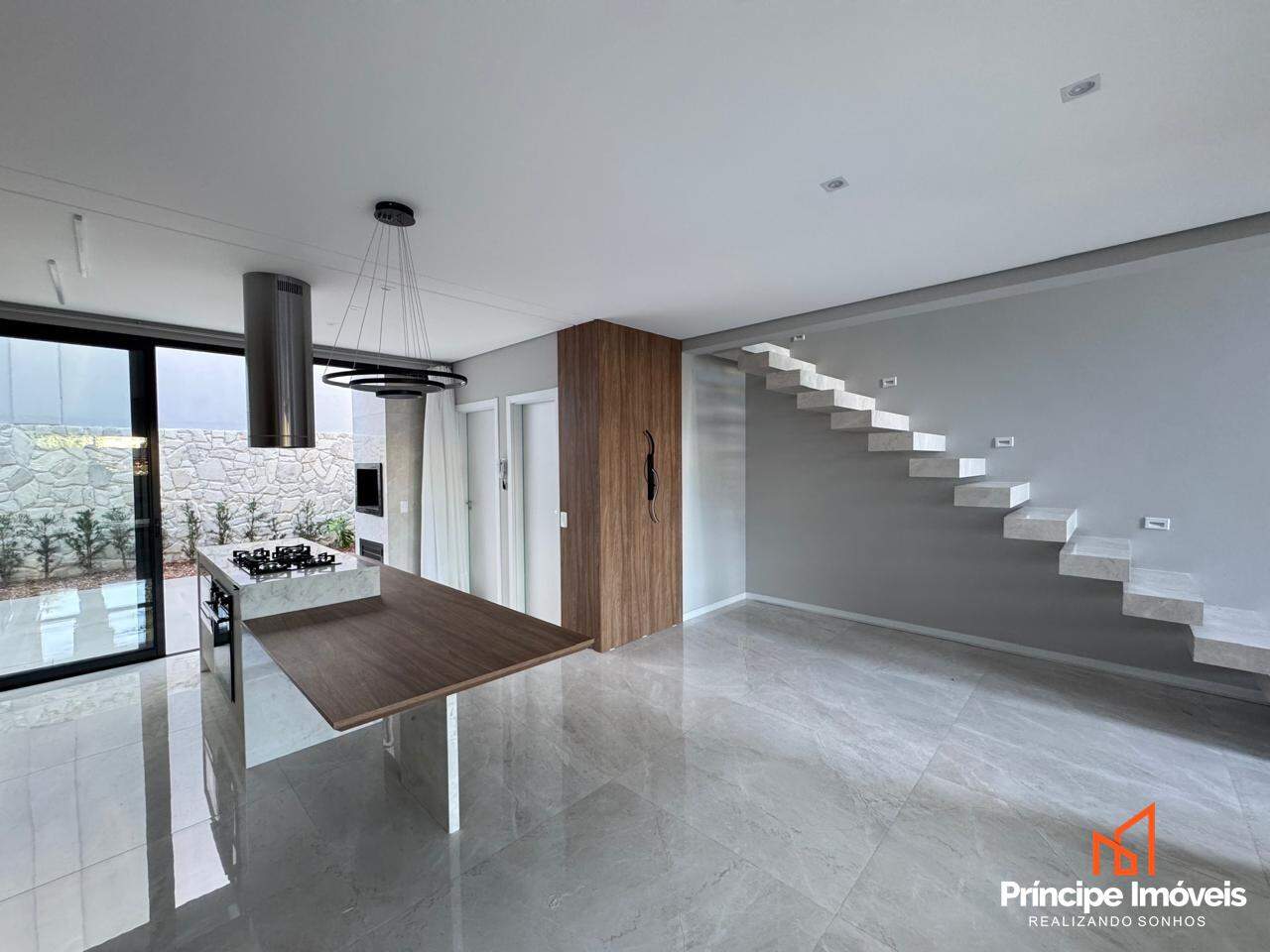 Casa para aluguel em Joinville, Glória, 3 quartos: 