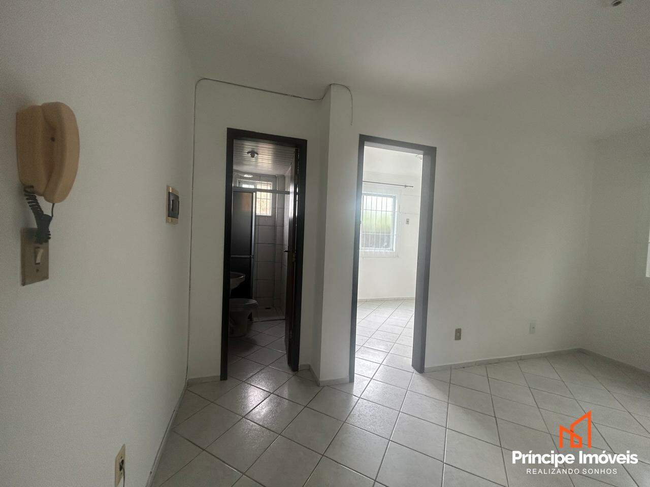 Apartamento para aluguel em Joinville, Bom Retiro, 1 quarto: 