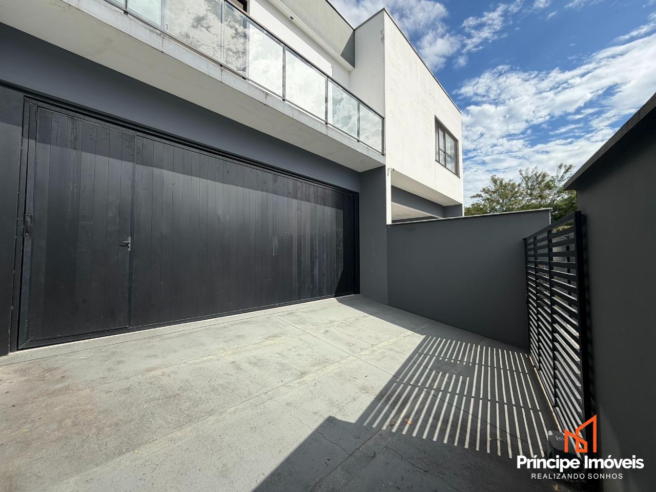 Geminado à venda em Joinville, Glória, 3 quartos: 