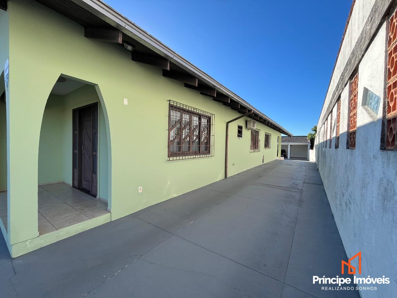 Casa à venda em Joinville, Floresta, 5 quartos: 