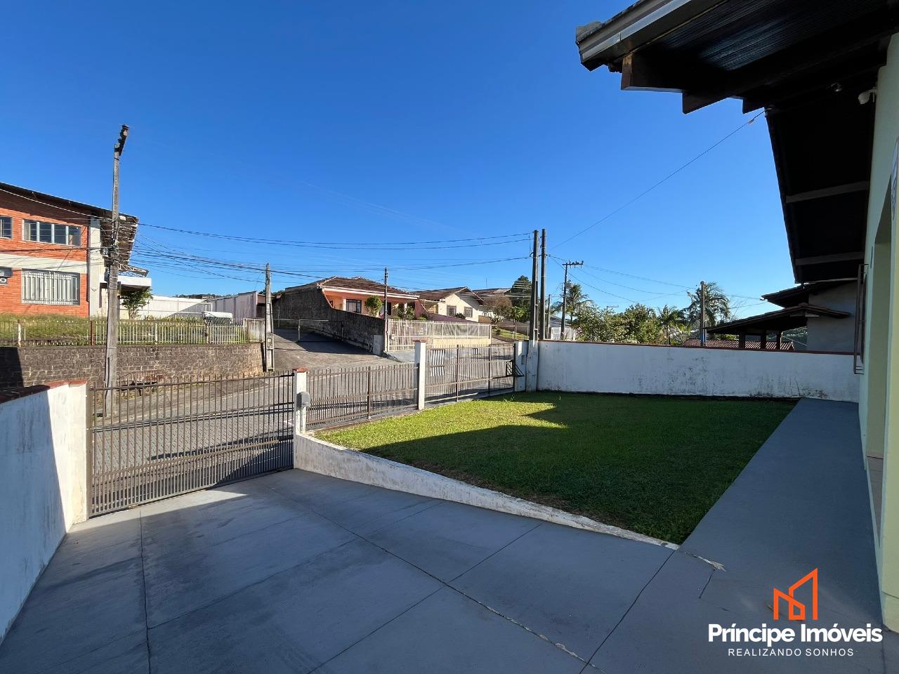 Casa à venda em Joinville, Floresta, 5 quartos: 