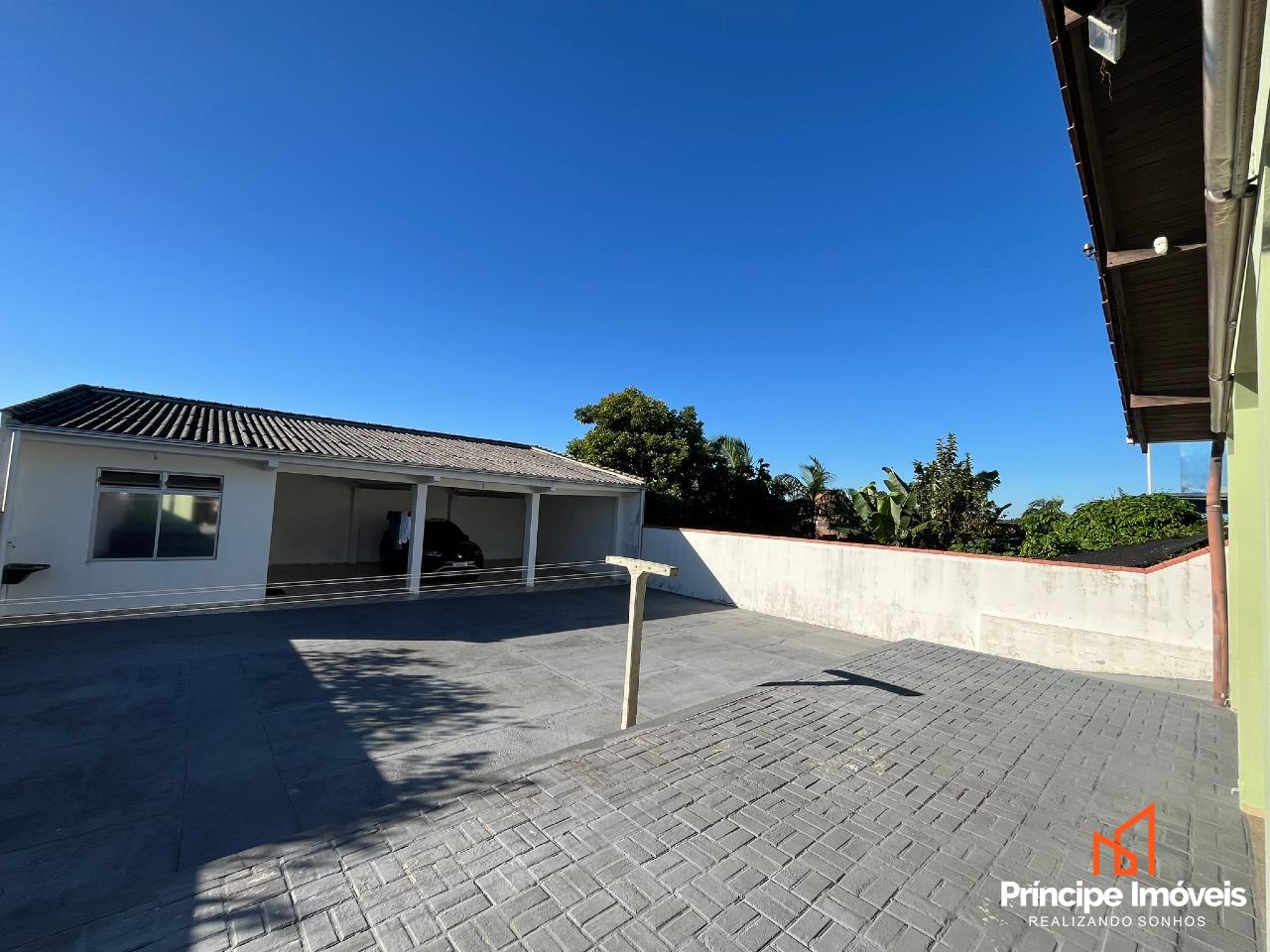 Casa à venda em Joinville, Floresta, 5 quartos: 