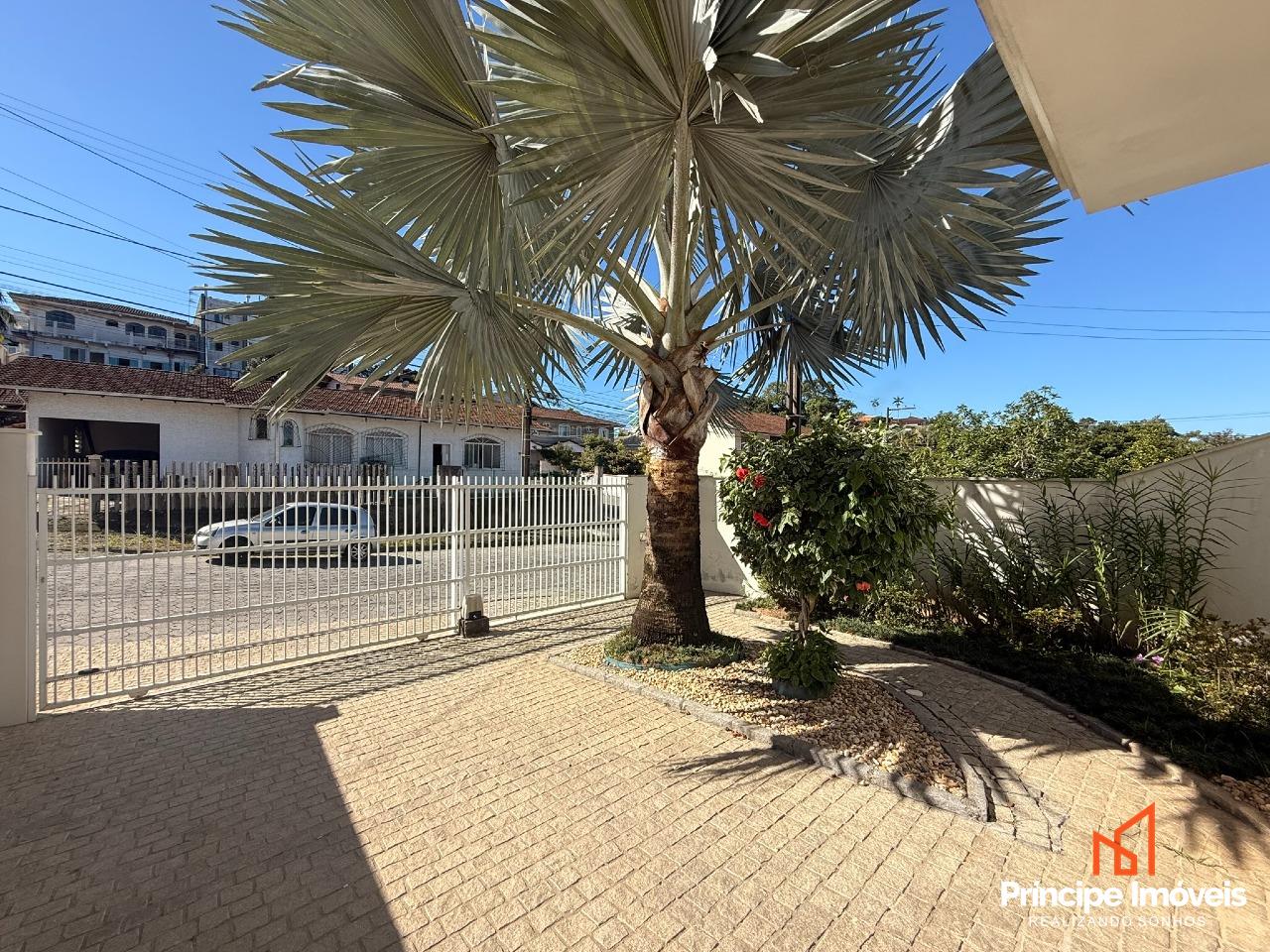 Casa à venda em Joinville, Floresta, 3 quartos: 