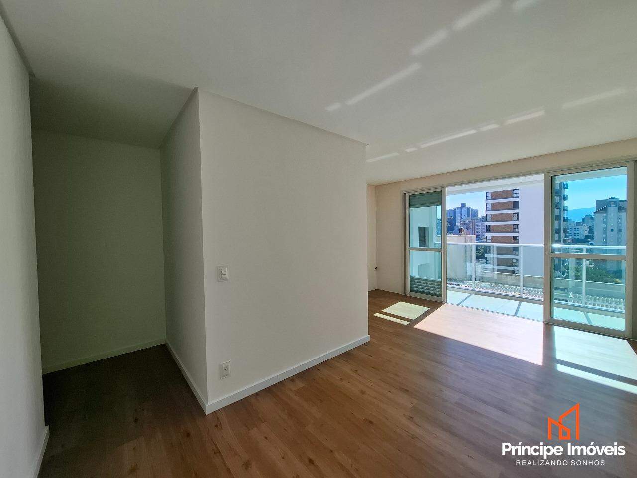 Apartamento à venda em Joinville, Centro, 2 quartos: 