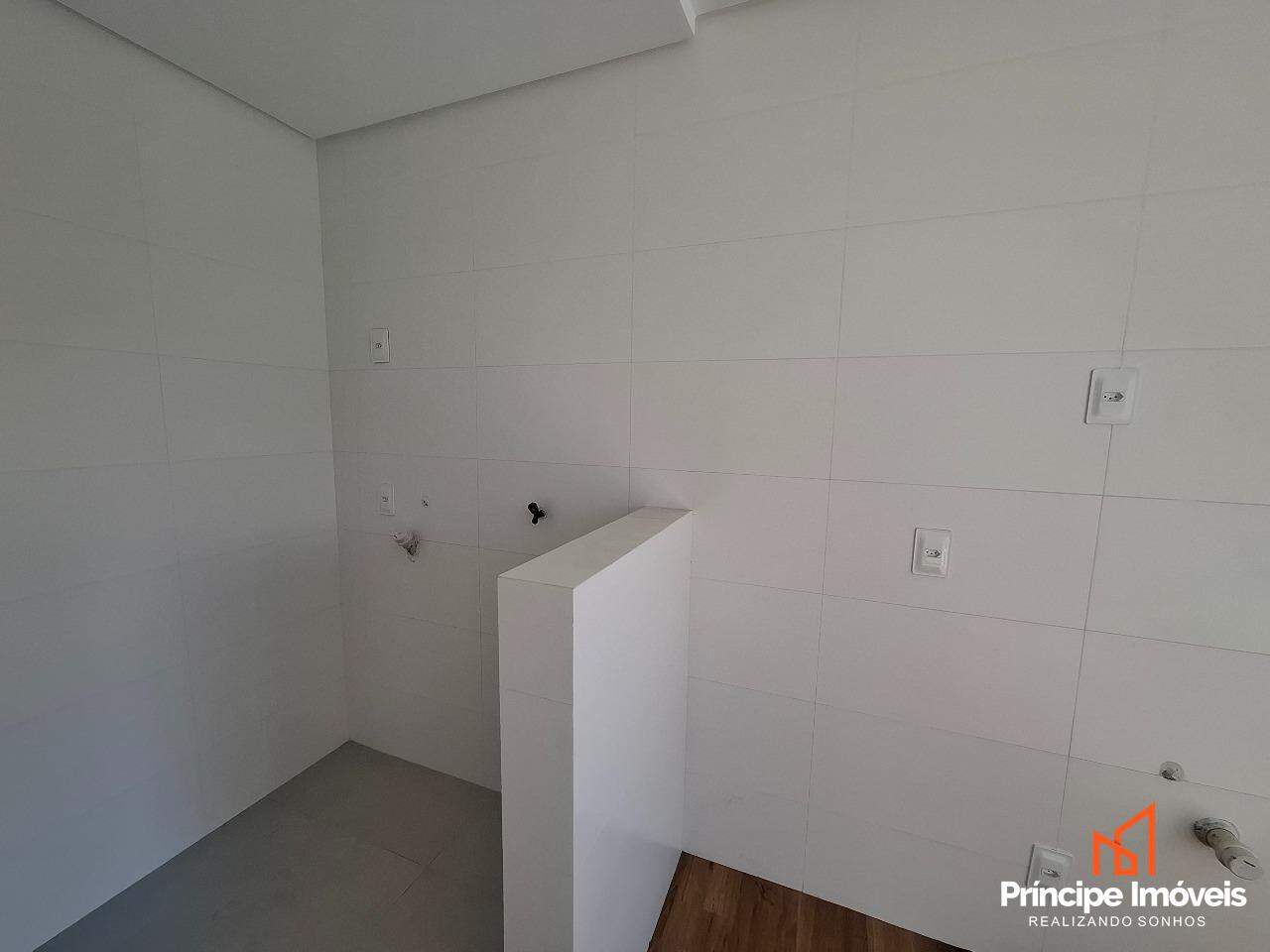 Apartamento à venda em Joinville, Centro, 2 quartos: 