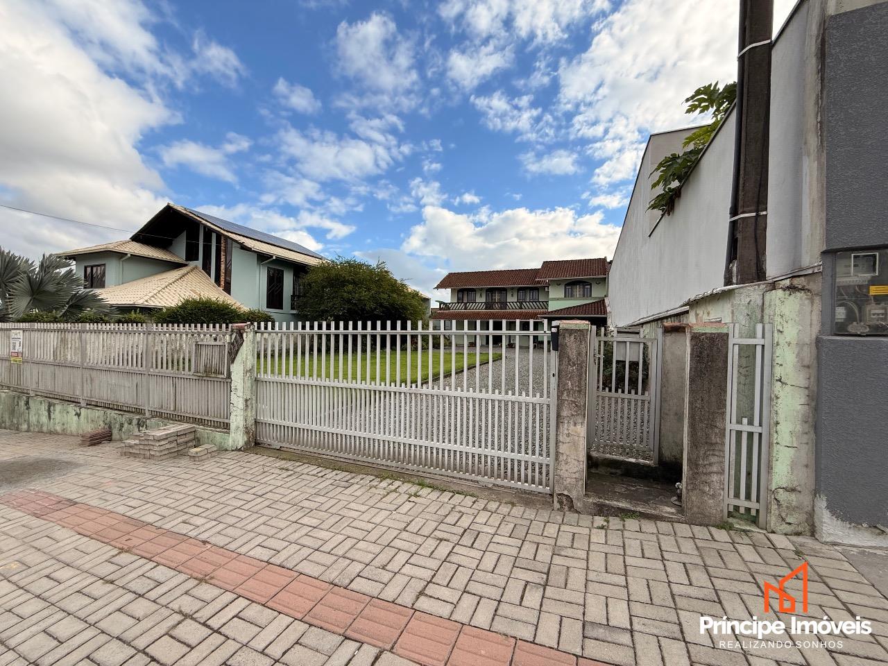 Casa à venda em Joinville, Floresta, 3 quartos: 