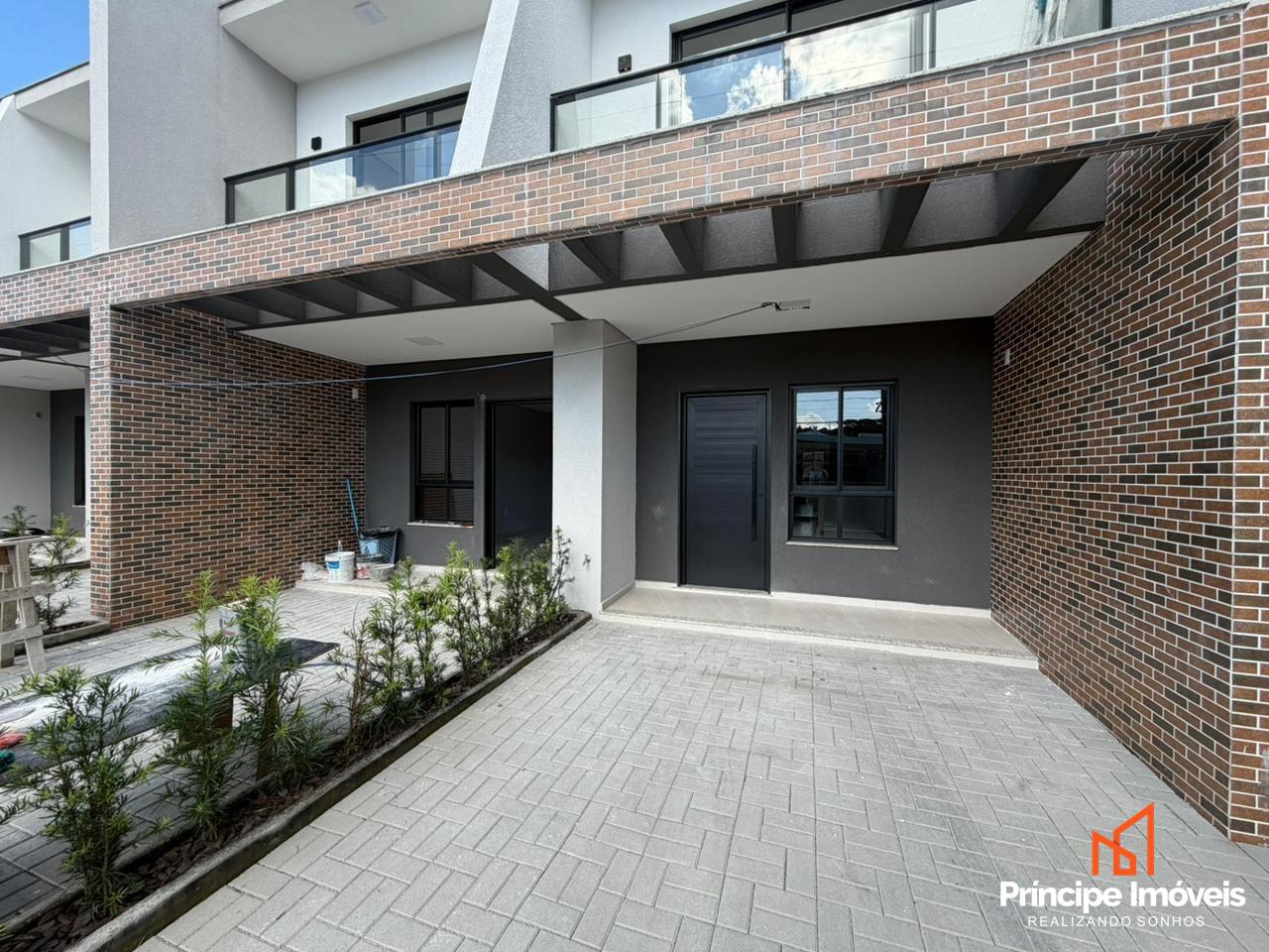 Geminado à venda em Joinville, Boa Vista, 2 quartos: 