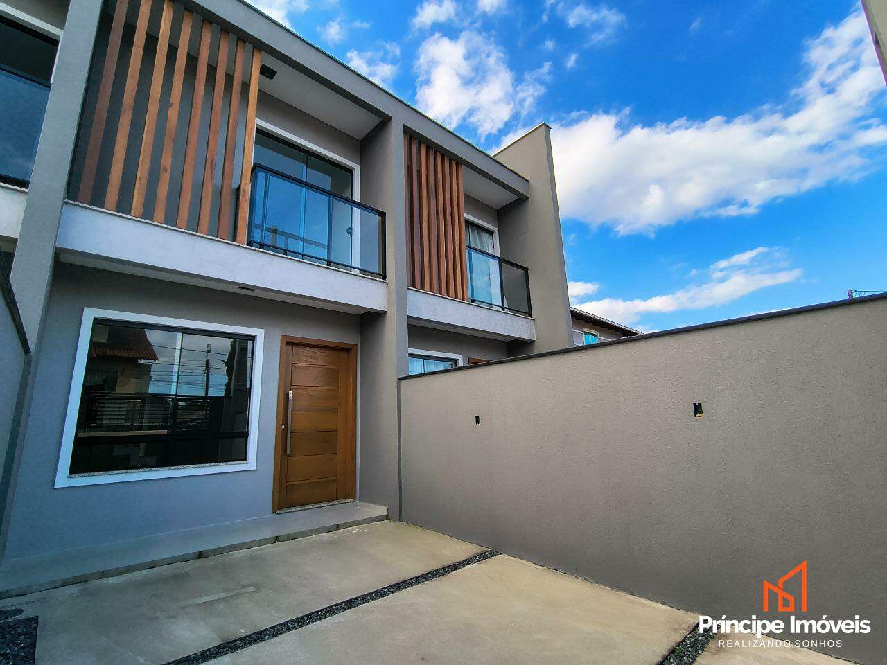 Geminado à venda em Joinville, Floresta, 2 quartos: 