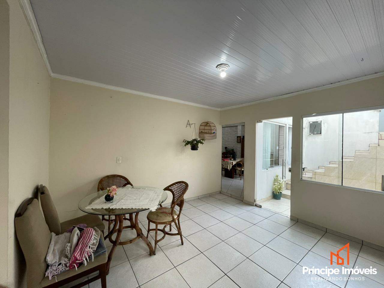 Casa à venda em Joinville, Bucarein, 4 quartos: 